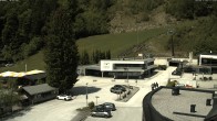 Archiv Foto Webcam Almenwelt Lofer: Blick auf die Talstation der Almbahn 1 11:00