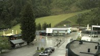 Archiv Foto Webcam Almenwelt Lofer: Blick auf die Talstation der Almbahn 1 19:00