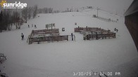 Archiv Foto Webcam Sunridge Bunny Hill - Blick vom Chalet im Tal 15:00