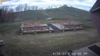 Archiv Foto Webcam Sunridge Bunny Hill - Blick vom Chalet im Tal 13:00