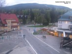 Archiv Foto Webcam Spindlermühle (Tschechien) - Ortszentrum 19:00
