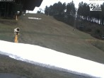 Archived image Webcam Winterberg Ski Resort: Base station Quick Jet lift 09:00