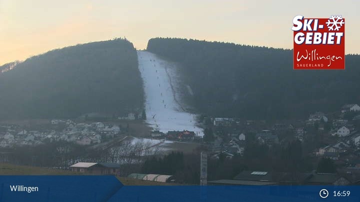 Webcam Willingen: Livecam Ettelsberg Seilbahn Talstation • Sauerland ...