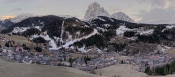 Archiv Foto Webcam Dorf St. Christina im Grödnertal 17:00