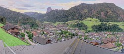 Archived image Webcam St. Ulrich (1.245m) 05:00