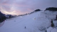 Archived image Webcam Nassfeld Ski Resort: View from Sonnleitn 06:00