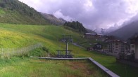 Archiv Foto Webcam Obergurgl: Blick zur Piste vom Hotel Edelweiss & Gurgl 17:00