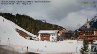 Archiv Foto Webcam Lech am Arlberg: Ausblick Chalet Anna Maria zur Piste 13:00