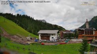Archiv Foto Webcam Lech am Arlberg: Ausblick Chalet Anna Maria zur Piste 13:00