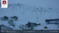 Archiv Foto Webcam Hotel Arlberghaus in Zürs mit Blick auf den Weltcuphang 05:00