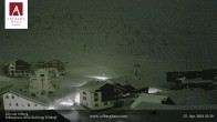 Archived image Webcam Hotel Arlberghaus at Zürs 01:00
