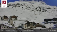 Archiv Foto Webcam Hotel Arlberghaus in Zürs mit Blick auf den Weltcuphang 13:00
