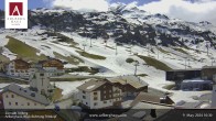 Archived image Webcam Hotel Arlberghaus at Zürs 09:00