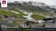 Archived image Webcam Hotel Arlberghaus at Zürs 19:00