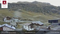 Archiv Foto Webcam Hotel Arlberghaus in Zürs mit Blick auf den Weltcuphang 06:00