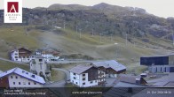 Archiv Foto Webcam Hotel Arlberghaus in Zürs mit Blick auf den Weltcuphang 07:00