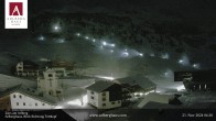 Archiv Foto Webcam Hotel Arlberghaus in Zürs mit Blick auf den Weltcuphang 05:00