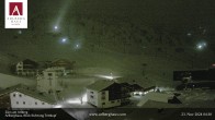 Archiv Foto Webcam Hotel Arlberghaus in Zürs mit Blick auf den Weltcuphang 03:00