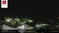 Archived image Webcam Hotel Arlberghaus at Zürs 05:00