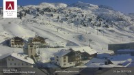 Archived image Webcam Hotel Arlberghaus at Zürs 11:00