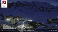 Archiv Foto Webcam Hotel Arlberghaus in Zürs mit Blick auf den Weltcuphang 05:00