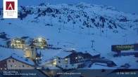 Archived image Webcam Hotel Arlberghaus at Zürs 17:00