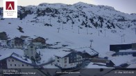 Archived image Webcam Hotel Arlberghaus at Zürs 05:00