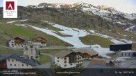 Archiv Foto Webcam Hotel Arlberghaus in Zürs mit Blick auf den Weltcuphang 19:00