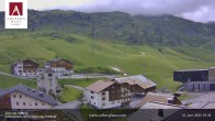 Archived image Webcam Hotel Arlberghaus at Zürs 09:00