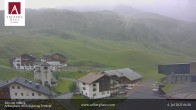 Archiv Foto Webcam Hotel Arlberghaus in Zürs mit Blick auf den Weltcuphang 05:00
