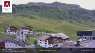 Archiv Foto Webcam Hotel Arlberghaus in Zürs mit Blick auf den Weltcuphang 11:00