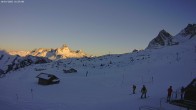 Archiv Foto Webcam Jägeralpe: Blick Biberkopf und Wartherhorn 15:00