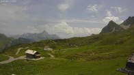 Archiv Foto Webcam Jägeralpe: Blick Biberkopf und Wartherhorn 11:00
