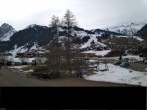 Archiv Foto Webcam Adelboden: Blick Hotel Alpina zum Weltcuphang 13:00