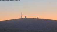 Archiv Foto Webcam Wurmberg: Nordhang / Blick zum Brocken 03:00