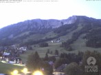 Archiv Foto Webcam Oberjoch: Blick vom Familux Resort aufs Skigebiet am Iseler 04:00