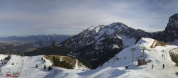 Archiv Foto Webcam Pfronten Breitenberg: Panorama Skigebiet 13:00