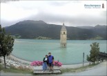 Archived image Webcam The Church Tower in the Lake Resia 10:00