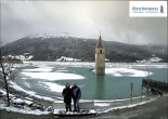 Archived image Webcam The Church Tower in the Lake Resia 06:00