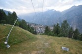 Archiv Foto Webcam Dorf Grächen - Talabfahrt 05:00