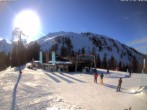 Archived image Webcam Top station of the Höfi Express II lift 11:00