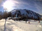 Archived image Webcam Top station of the Höfi Express II lift 11:00