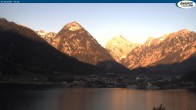 Archived image Webcam Inn "Bergkristall" near Maurach 06:00