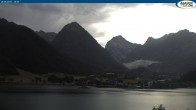Archived image Webcam Inn "Bergkristall" near Maurach 17:00