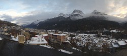 Archiv Foto Webcam Scuol: Panoramablick Ort 15:00