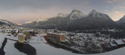 Archiv Foto Webcam Scuol: Panoramablick Ort 17:00