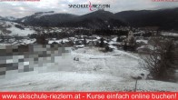 Archived image Webcam Kid's Park Ski School Riezlern 15:00