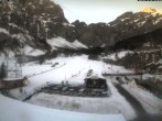 Archived image Webcam Sports arena Torrent 15:00