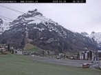 Archived image Webcam Base station of the Brunni cable car 06:00