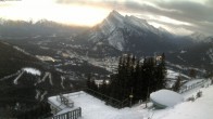Archiv Foto Webcam Banff: Blick vom Cliff House Bistro am Mount Norquay 02:00